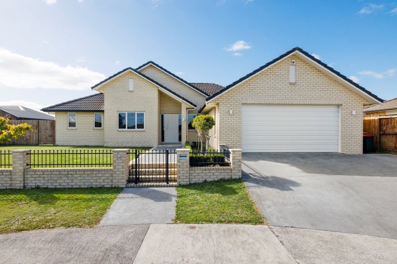 14 Vantage Place, Flagstaff, Hamilton - Carousel 1