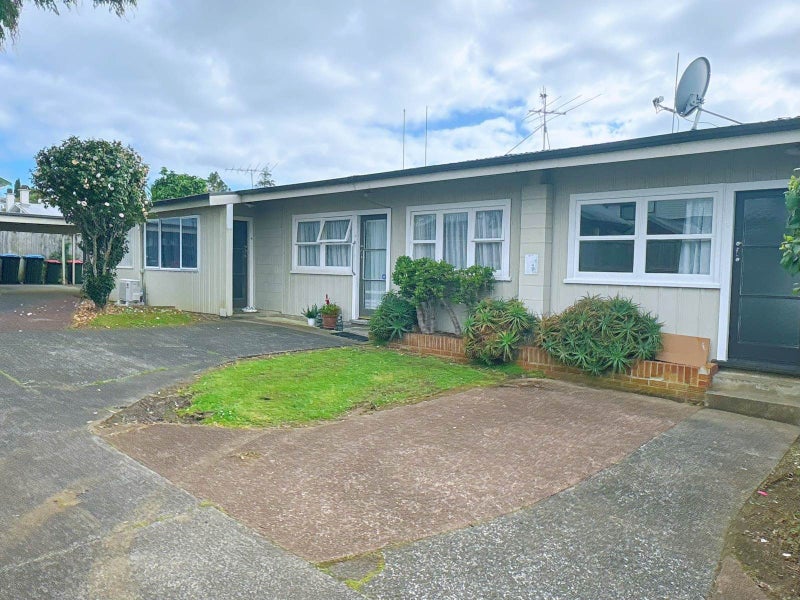 2/23 Rotomahana Terrace, Remuera, Auckland - Carousel 1