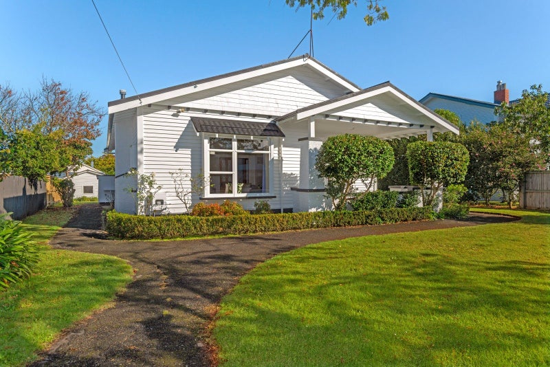 58 Clifford Street, Whataupoko, Gisborne - Carousel 2