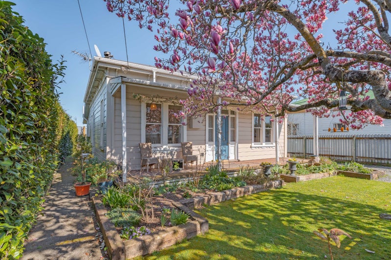 25 Waltons Avenue, Kuripuni, Masterton - Carousel 1