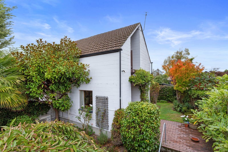 1/32 Ranfurly Street, St Albans, Christchurch - Carousel 1