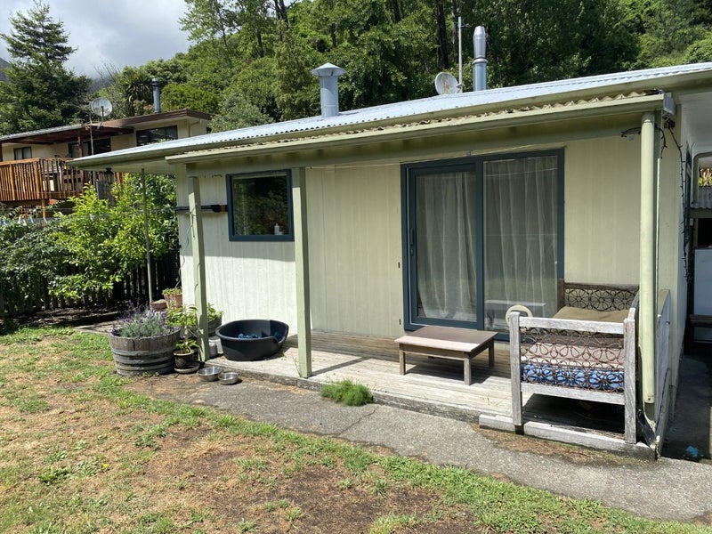 2/223 Brook Street, The Brook, Nelson - Carousel 2