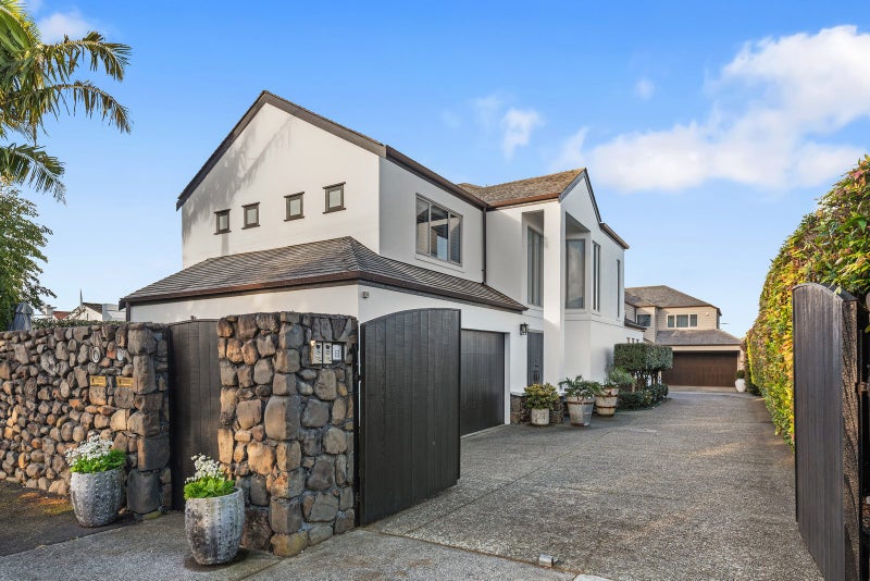 13A MILFORD ROAD, Milford, Auckland - Carousel 1