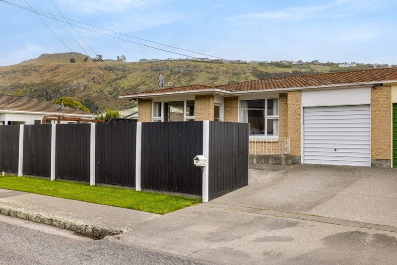 1/6 Clark Street, Sumner, Christchurch - Carousel 1