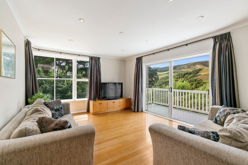 893 Makara Road, Karori - Carousel 2
