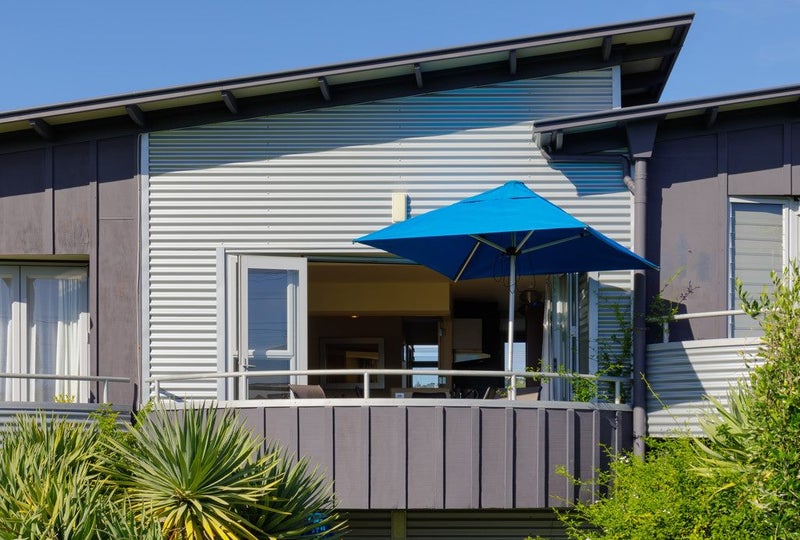 9/136 Ocean View Road, Waiheke Island, Auckland - Carousel 1