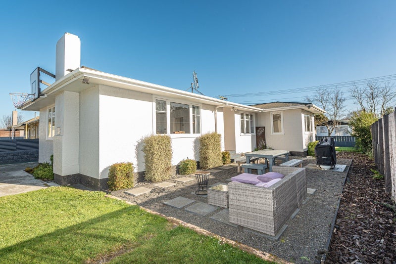 20 Camellia Avenue, Aramoho, Whanganui - Carousel 2