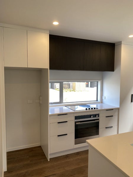 7 Selkirk Lane, Hamilton Lake, Hamilton - Carousel 2