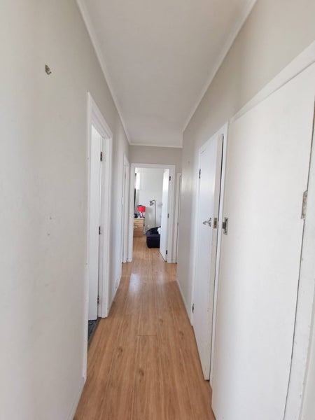 7 Bannister Place, New Windsor, Auckland - Carousel 13