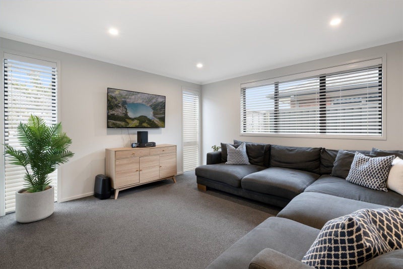19 Raby Lane, Pyes Pa, Tauranga - Carousel 1
