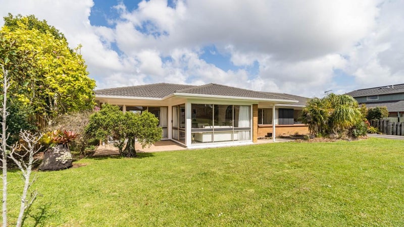 3 Serrita Avenue, Sunnyhills, Auckland - Carousel 2