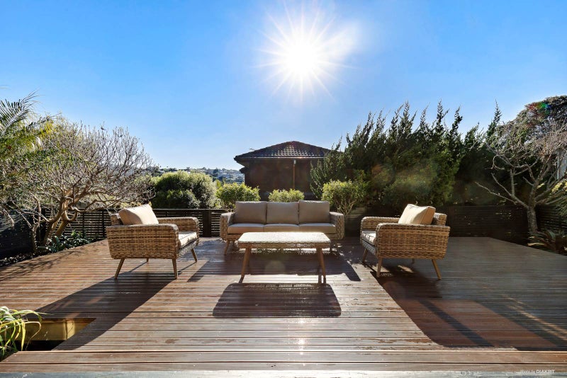2/30 Prospect Terrace, Milford, Auckland - Carousel 2