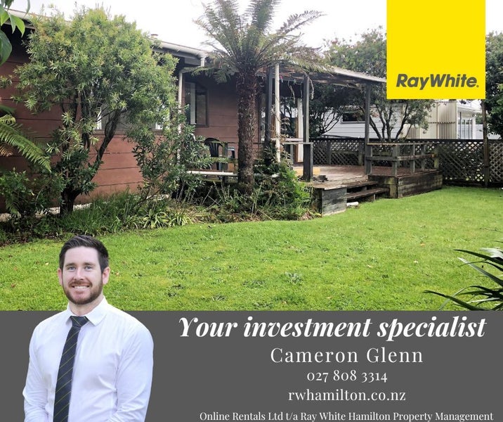 2/10 Leslie Place, Deanwell, Hamilton - Carousel 1