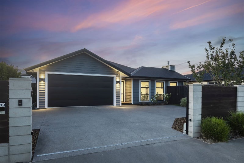 219 Cavendish Road, Casebrook, Christchurch - Carousel 1