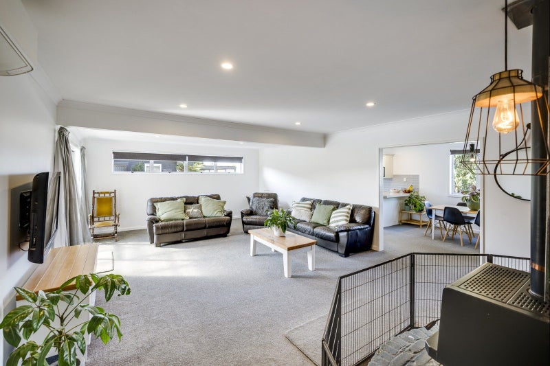 13 Holyrood Street, Taradale, Napier - Carousel 2