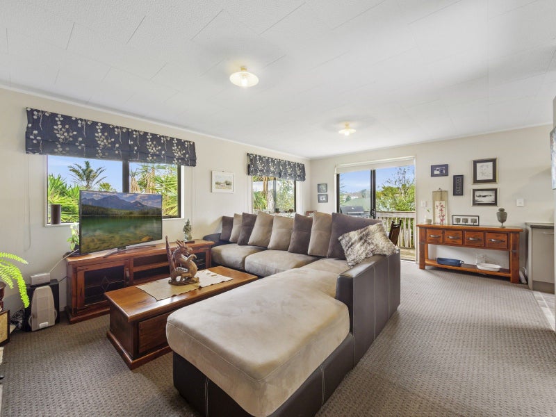 31A Linton Crescent, Matua, Tauranga - Carousel 1