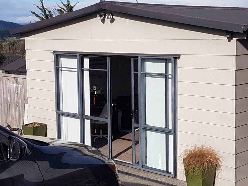 43 Sandstone Road, Manurewa - Carousel 2