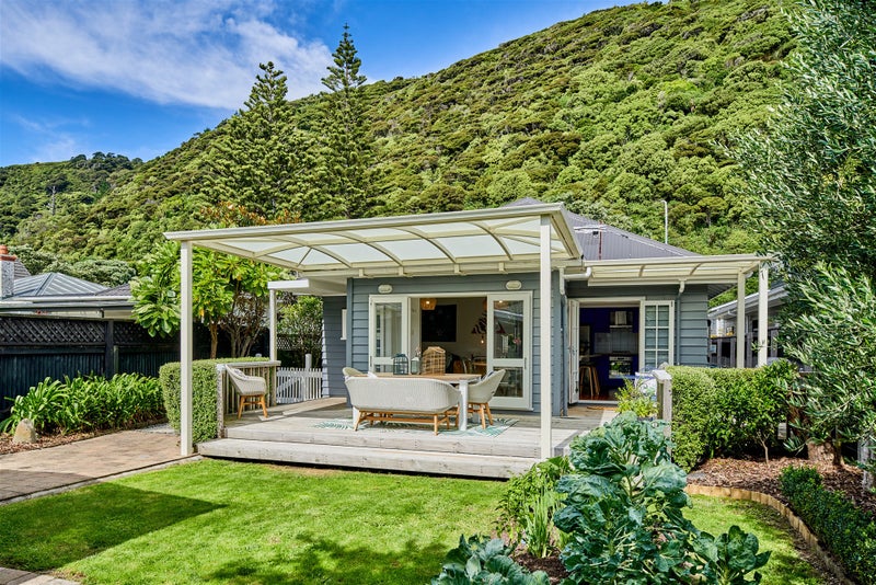 226 Muritai Road, Eastbourne, Lower Hutt - Carousel 1