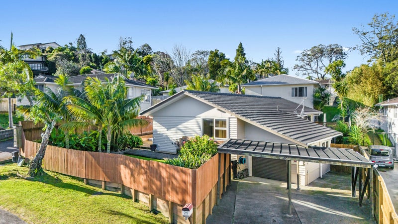 25 Sequoia Place, Sunnynook, Auckland - Carousel 2