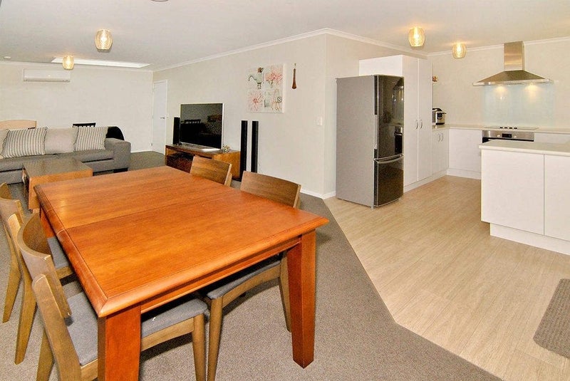 50B Newlands Road, Newlands, Wellington - Carousel 2