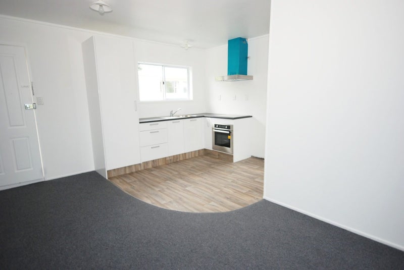 4/64 Grange Road, Mount Eden, Auckland - Carousel 1