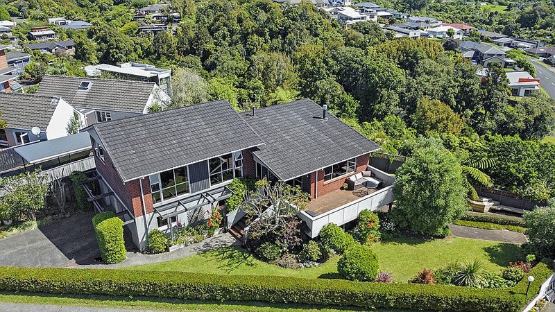 49 Truby King Street, Merrilands, New Plymouth - Carousel 24