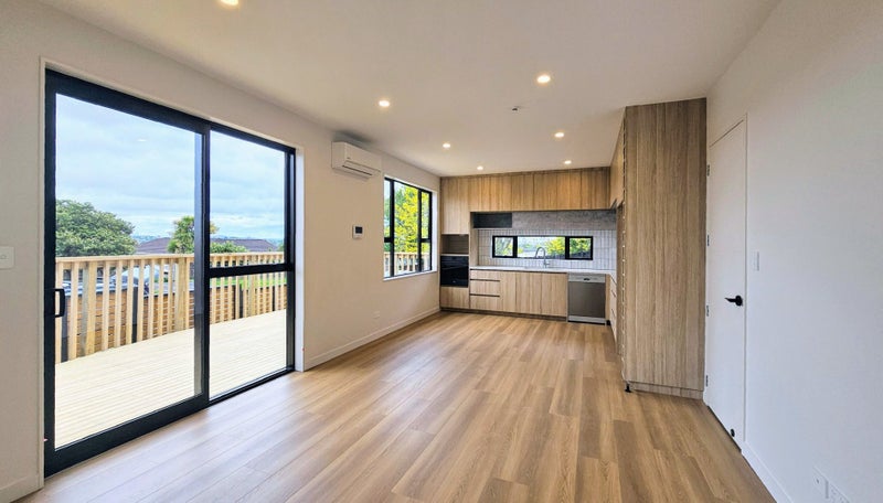 7A Lewisham Street, Highland Park, Auckland - Carousel 17