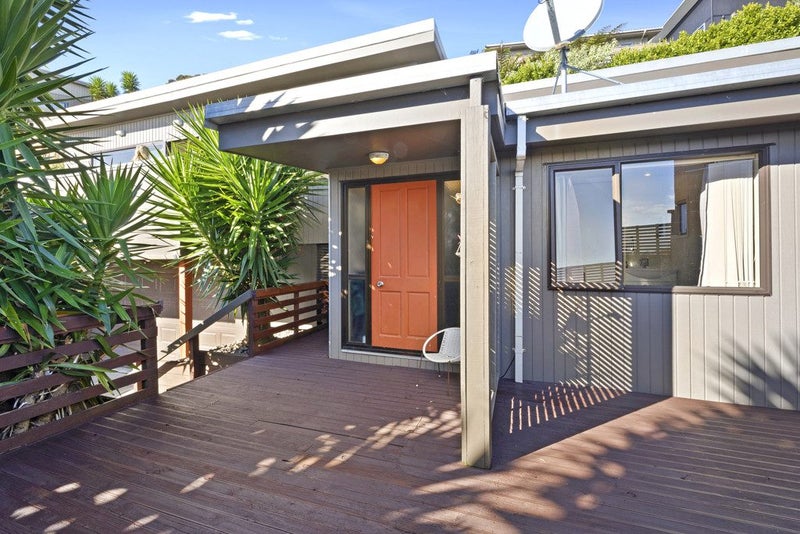 12 Lavender Close, Spotswood, New Plymouth - Carousel 1