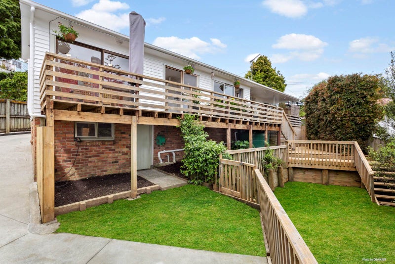 15A Stanley Road, Glenfield, Auckland - Carousel 2