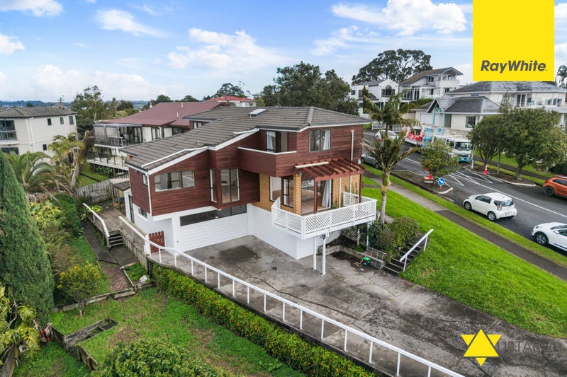 88 Lagoon Way, West Harbour, Auckland - Carousel 19