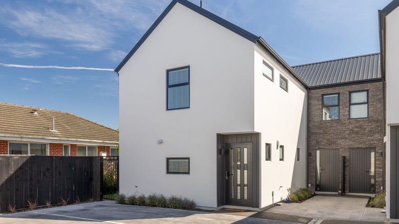 3/33 Heywood Terrace, Richmond, Christchurch - Carousel 1