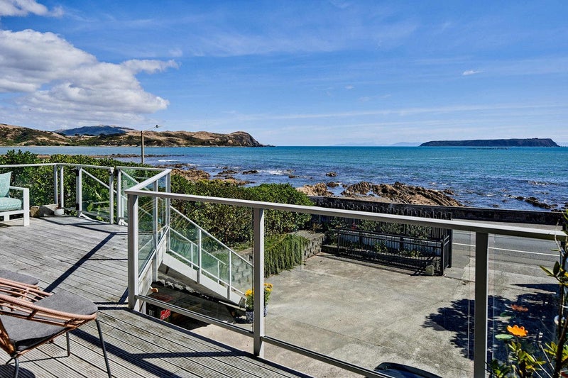 25 Sunset Parade, Plimmerton, Porirua - Carousel 1