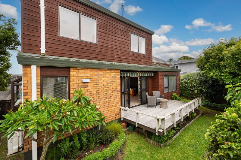 2/34 West Tamaki Road, St Heliers, Auckland - Carousel 1