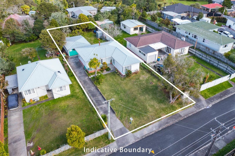 9 Kuaka Place, New Lynn, Auckland - Carousel 1