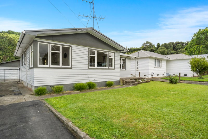 8 Waimarama Grove, Birchville, Upper Hutt - Carousel 18