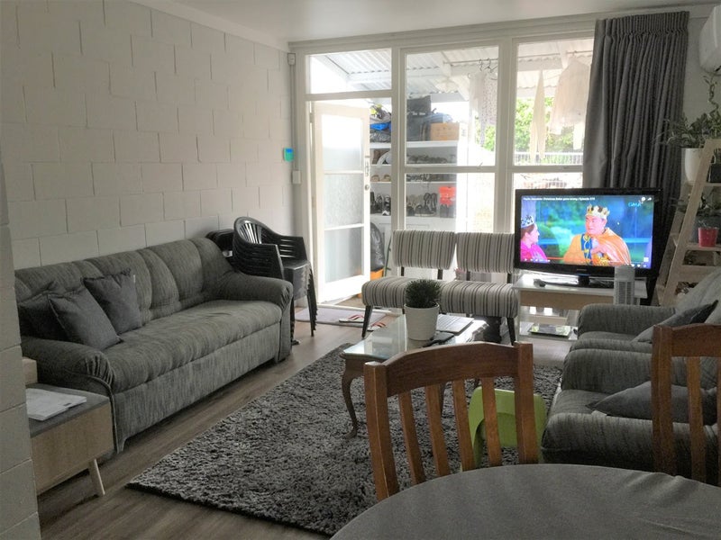 2/38 Mcrae Road, Mount Wellington, Auckland - Carousel 1