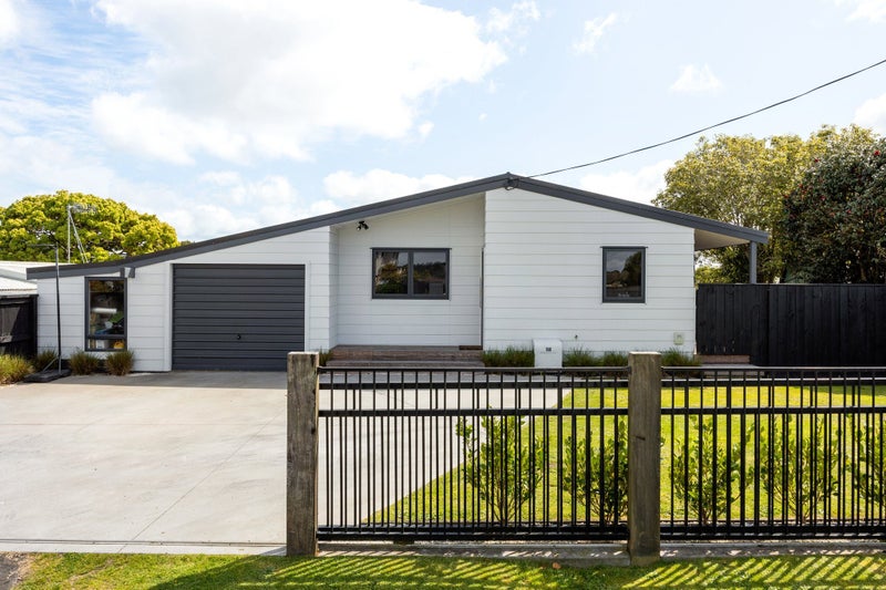 89 Peacockes Road, Fitzroy, Hamilton - Carousel 1