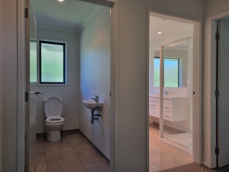 19 Fernbrook Drive, Hurworth - Carousel 16