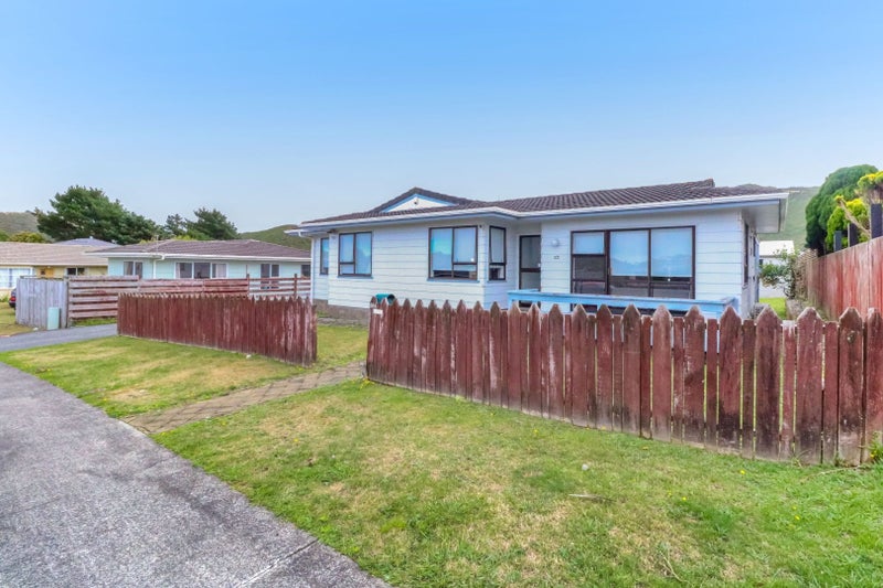 294 Mitchell Street, Brooklyn, Wellington - Carousel 14