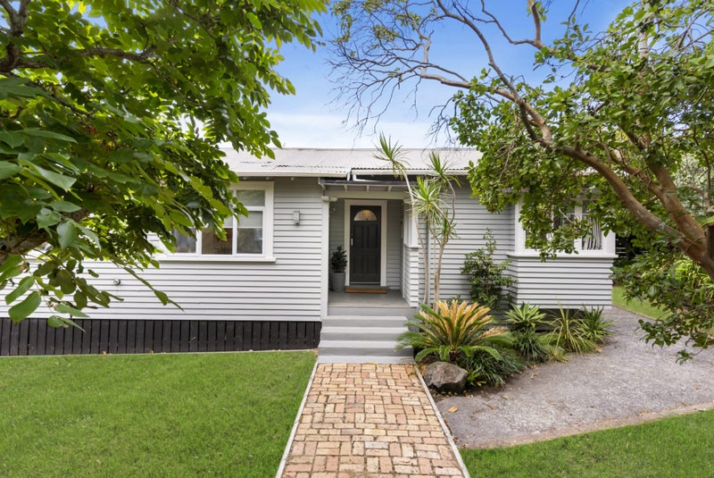 1 Rhyde Street, Morningside, Auckland - Carousel 1