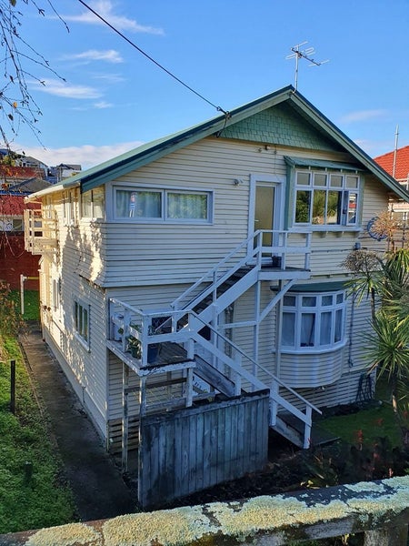161 Hataitai Road, Hataitai, Wellington - Carousel 1