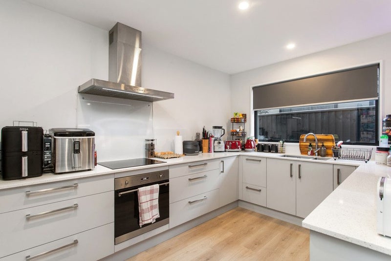 6 Lazarus Lane, Halswell, Christchurch - Carousel 2