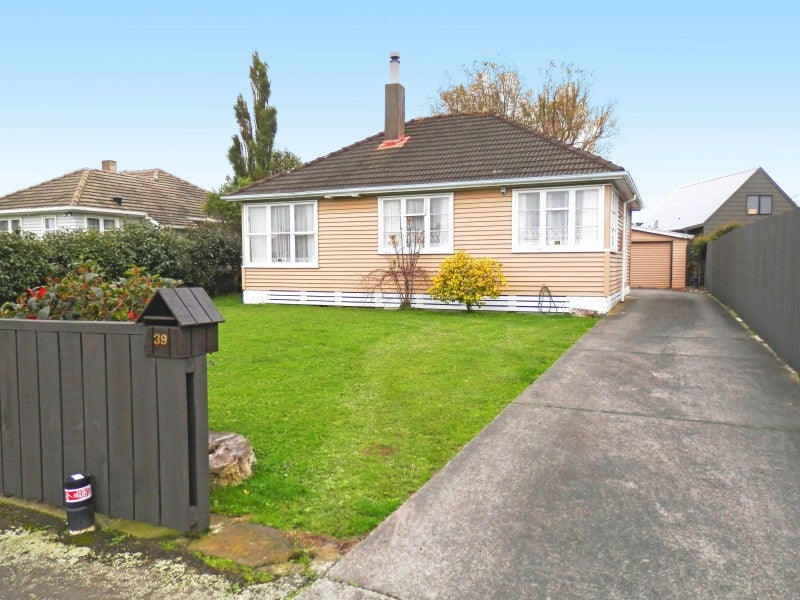 39 Tweed Street, Roslyn, Palmerston North - Carousel 10