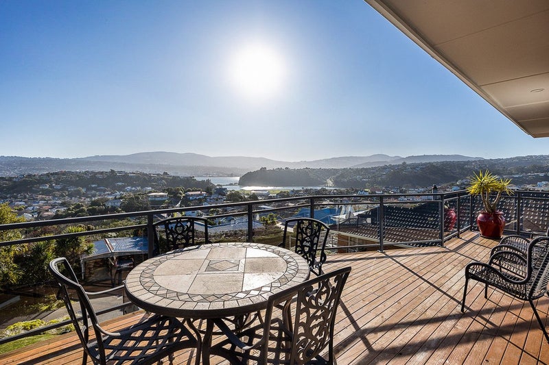 18 Te Ra Terrace, Tainui, Dunedin - Carousel 1