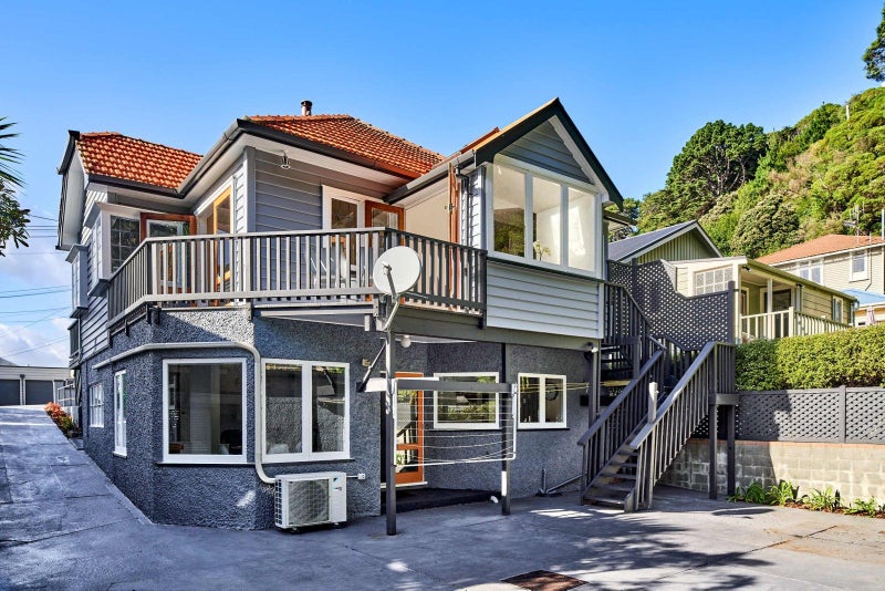 54 Ferry Street, Seatoun, Wellington - Carousel 20