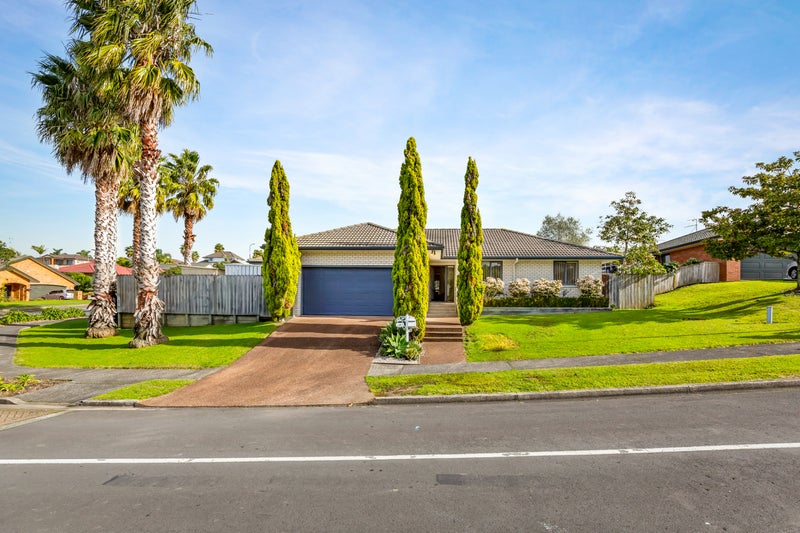 2 San Domingo Rise, Henderson, Auckland - Carousel 24
