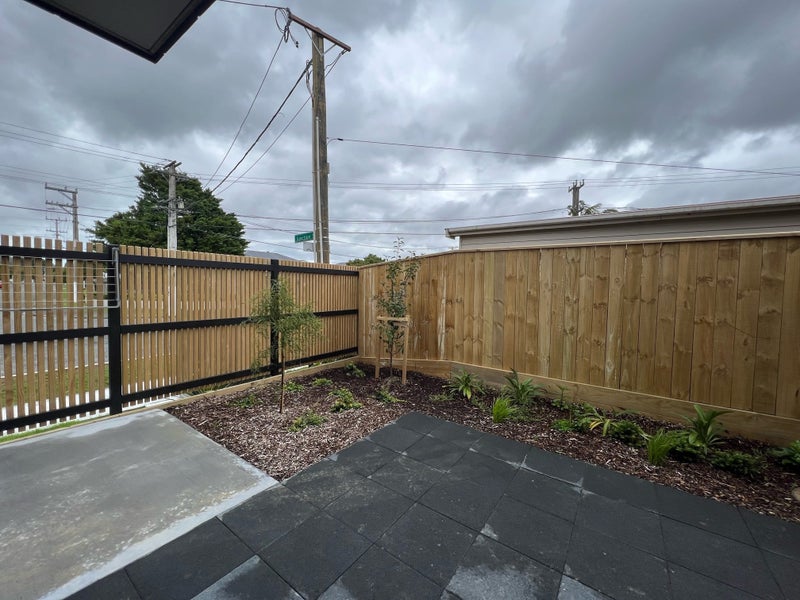 1/23 Porutu Street, Fairfield, Lower Hutt - Carousel 21