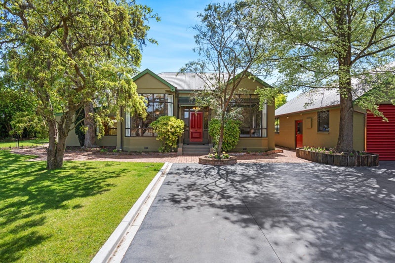 111 Mays Road, St Albans, Christchurch - Carousel 1