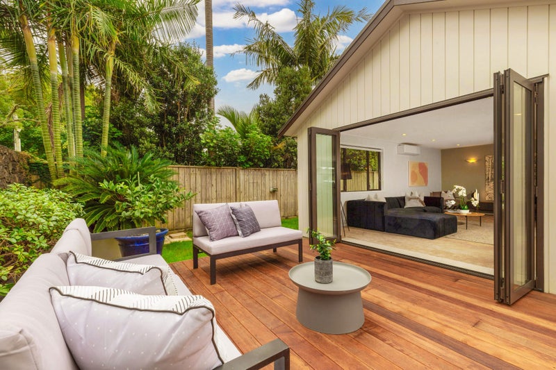 51A Dignan Street, Point Chevalier, Auckland - Carousel 2