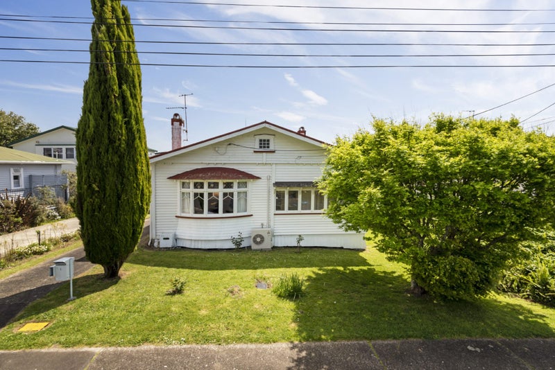 1 Bayview Road, Hauraki, Auckland - Carousel 1